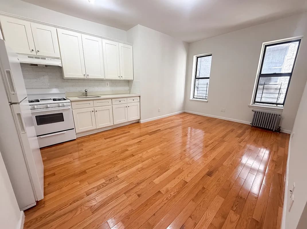160 Fenimore St, Apt 1K
