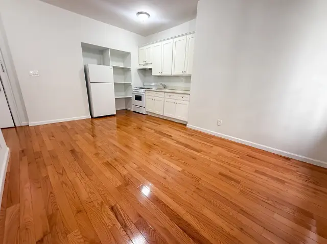 160 Fenimore St, Apt 1K