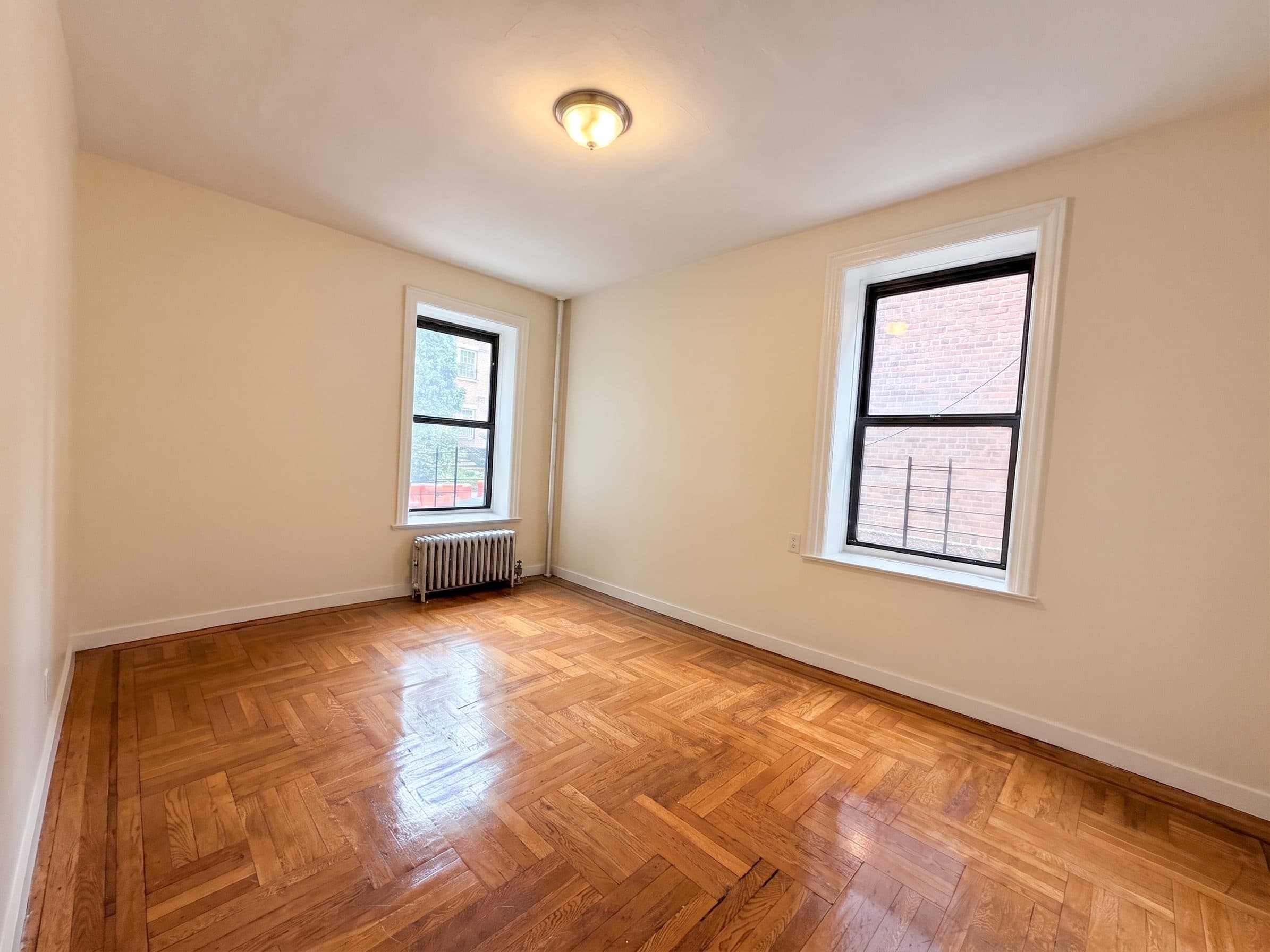 5501 15th Ave, Apt 1